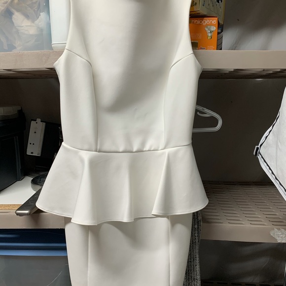 11 DRESSES FOR $200 - Picture 5 of 11